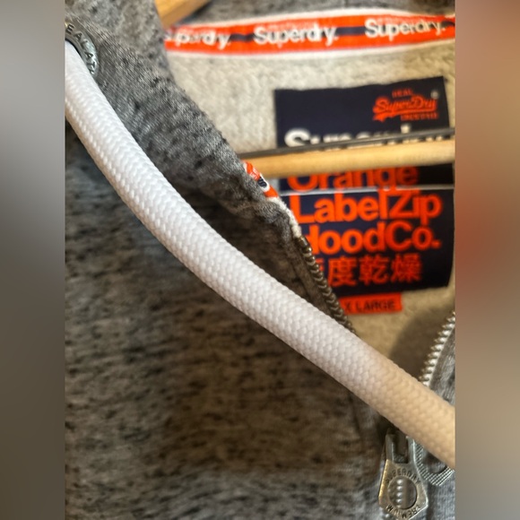 Ultra thick superdry hoodie - Picture 3 of 13